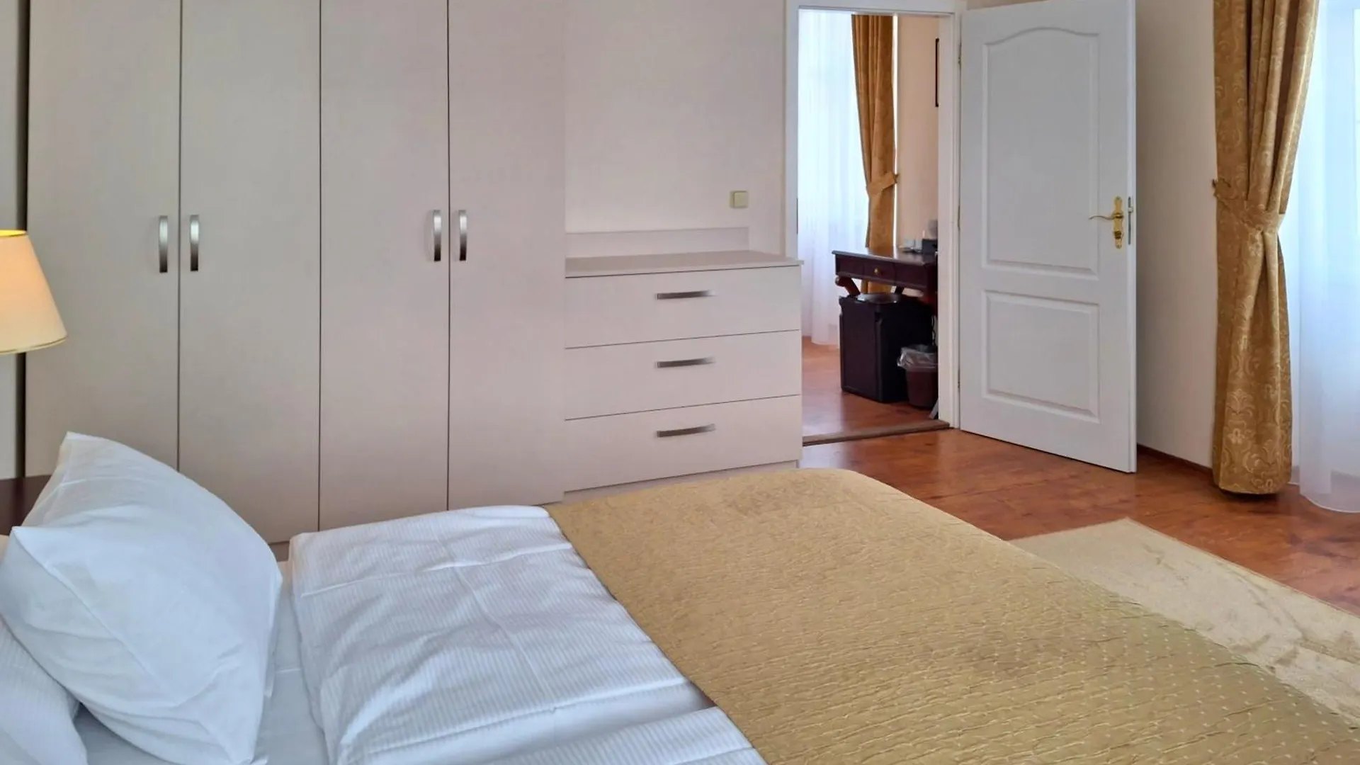 בית הארחה Mariánské Lázně Villa Patriot Apartmany
